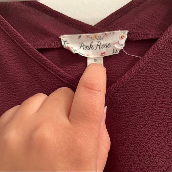 Pink Rose Burgundy Top with Rolled Sleeve Detail size S - Picture 4 of 5